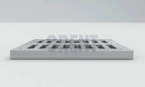 Штампованная решетка стальная GRENT PlasT 300х300 А15